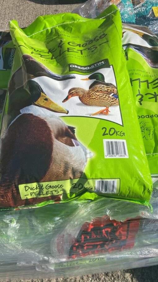 1 PALLET OF 20KG COPDOCK MILLDUCK & GOOSE PELLETS BBE 06/25